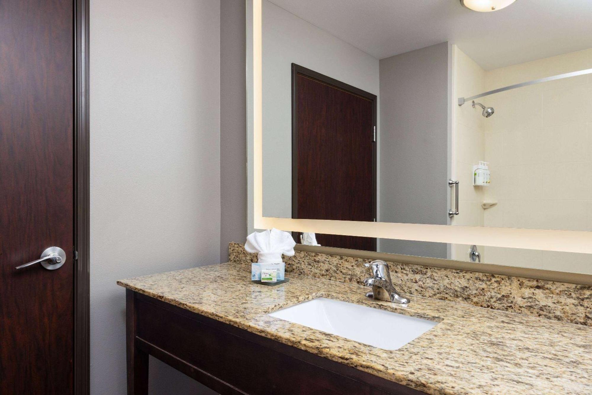 La Quinta By Wyndham Hotel 3*