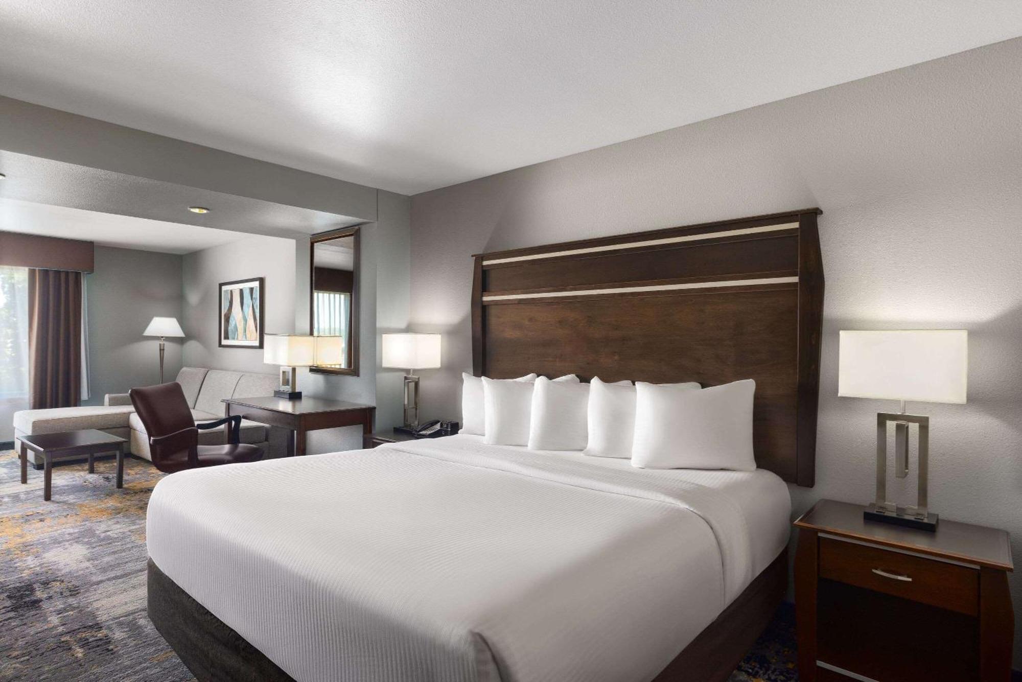 La Quinta By Wyndham Hotel Sioux Falls